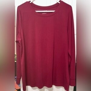 ♈️Torrid maroon classic fit long sleeve polyester blend T-shirt🍂